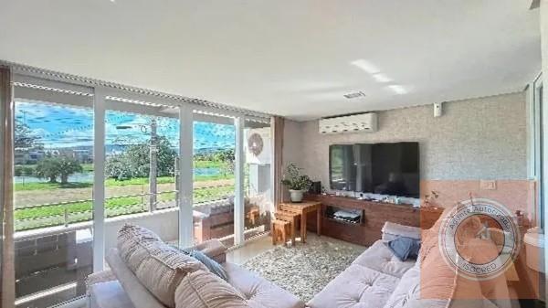 Casa, 3 quartos, 244 m² - Foto 8