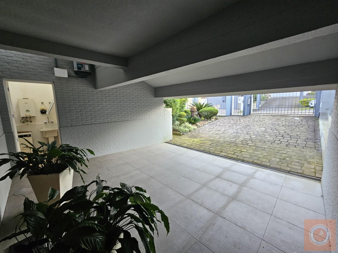 Casa, 3 quartos, 231 m² - Foto 3