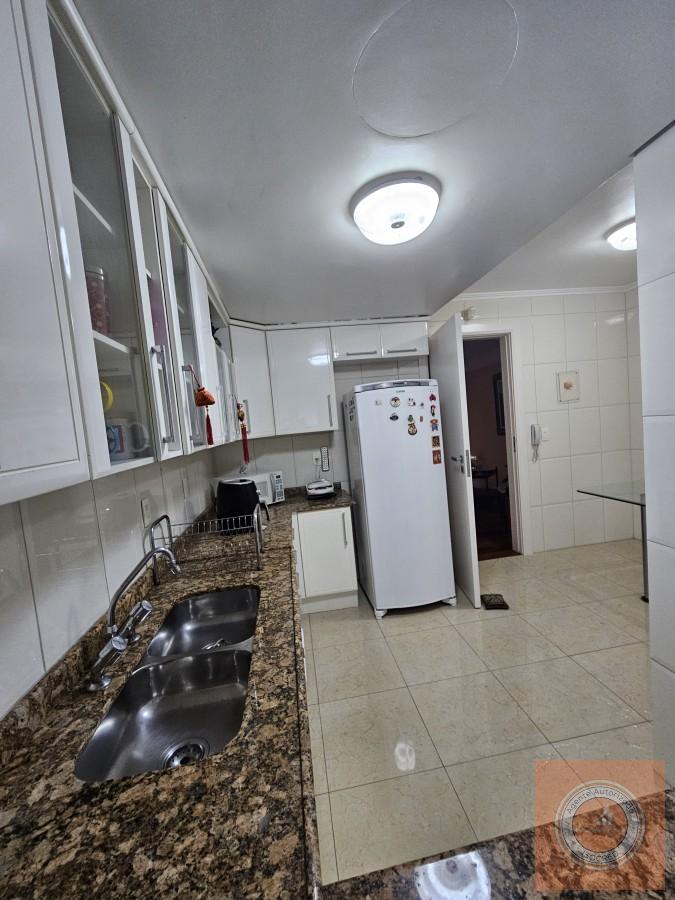 Casa, 3 quartos, 231 m² - Foto 7