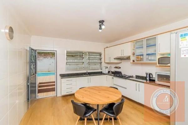 Casa, 3 quartos, 208 m² - Foto 13