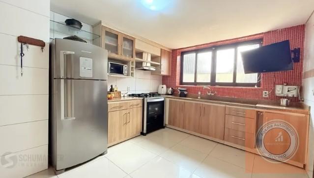 Casa, 3 quartos, 260 m² - Foto 4