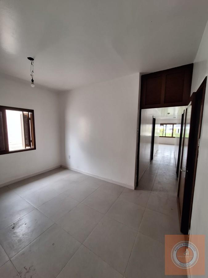 Casa, 3 quartos, 242 m² - Foto 9