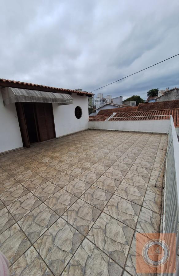 Casa, 3 quartos, 242 m² - Foto 32
