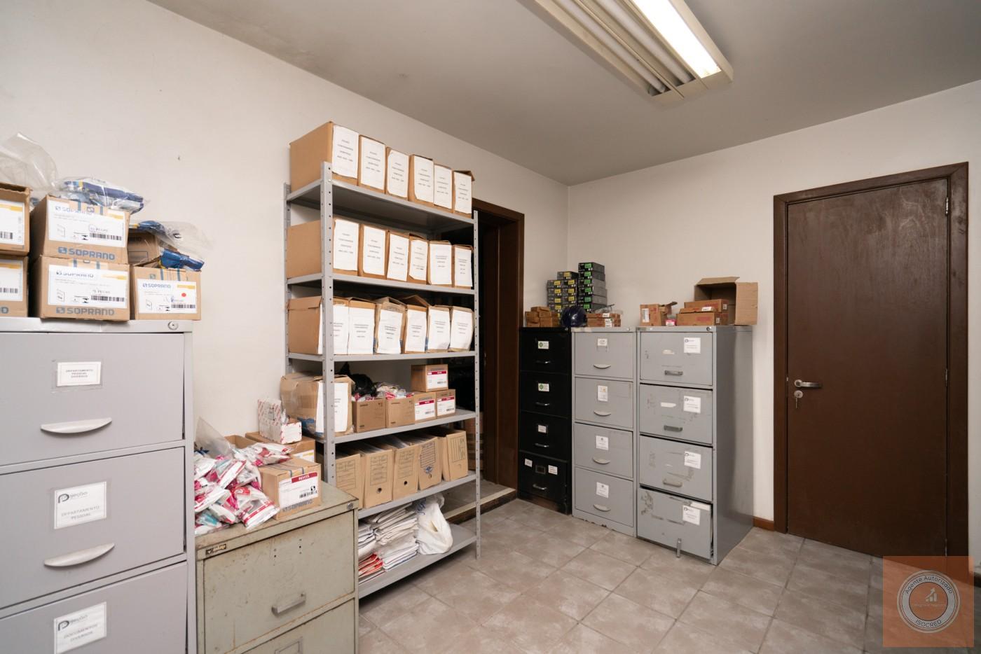 Prédio Inteiro, 335 m² - Foto 13